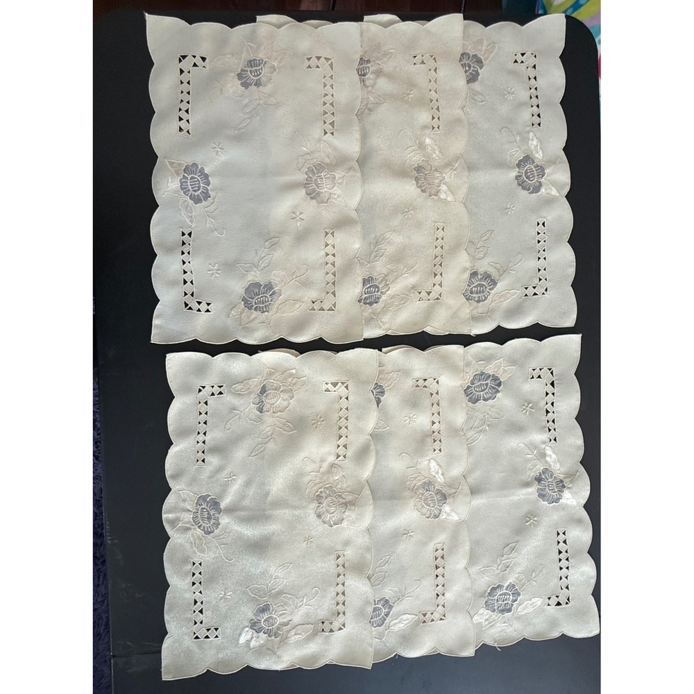Vintage Cream Embroidered Floral Cutwork Scalloped Placemats Napkins Set of 8